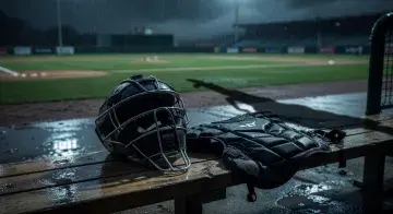 Embattled MLB umpire CB Bucknor leaves game after taking foul ball to mask day after controversial call